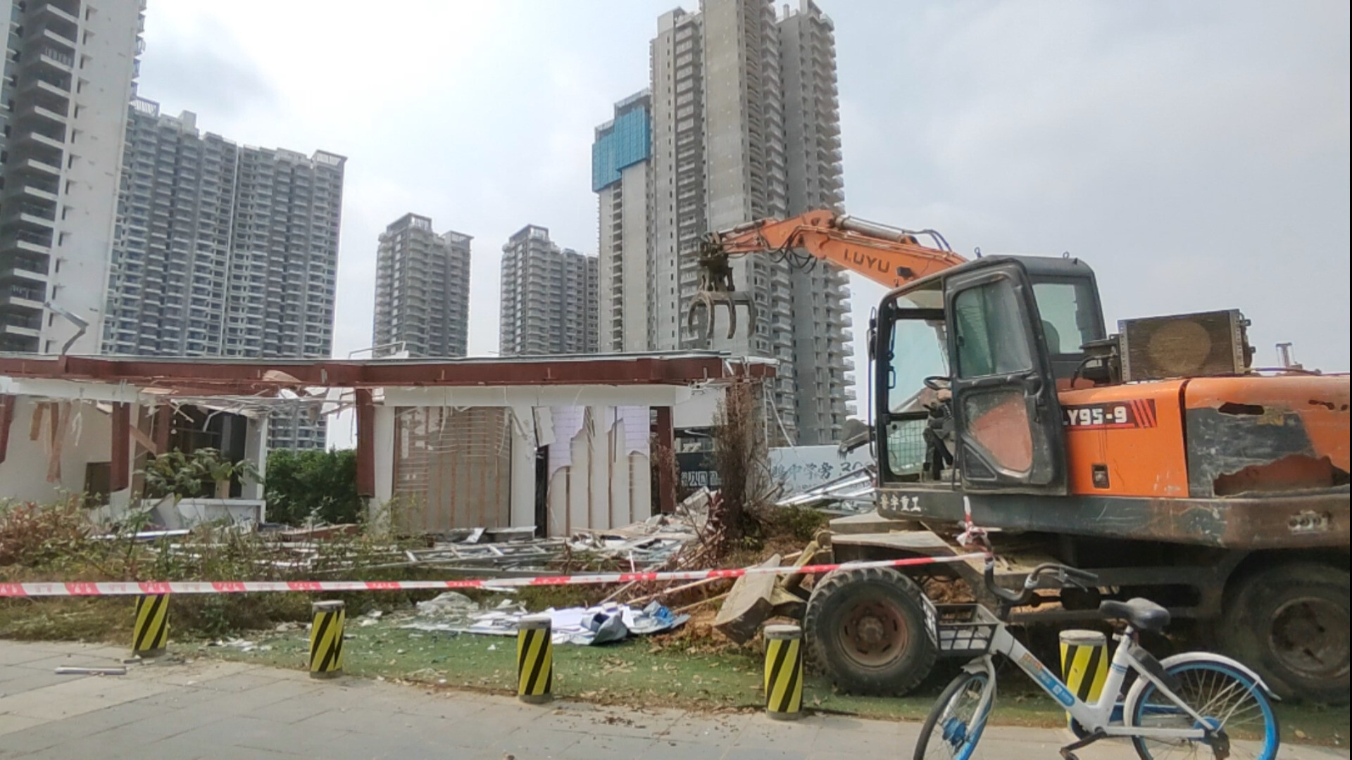 桂林集装箱活动房：临时建筑的新选择